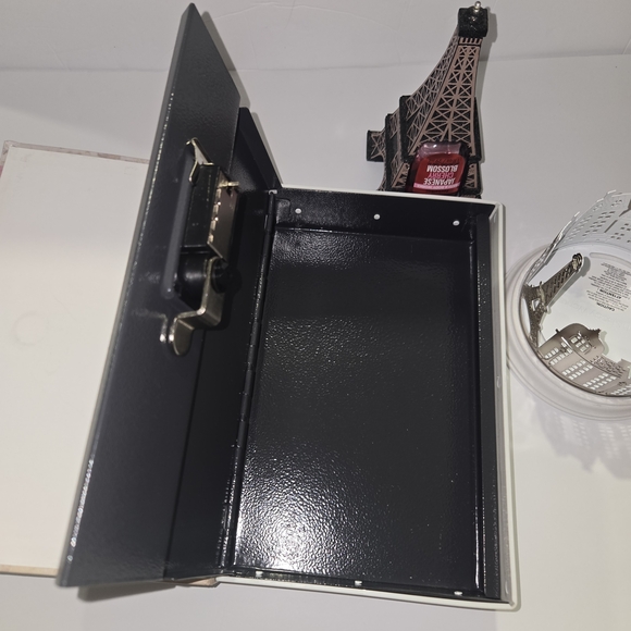Bath & Body Works Eiffel Tower Sanitizer Holder, Candle Holder, And Book Safe - Picture 8 of 12